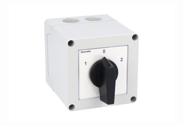 Lovato Electric: Enclosed rotary cam switch 7GN series, 3-phase motor reversing switch 32A - 7GN3211P